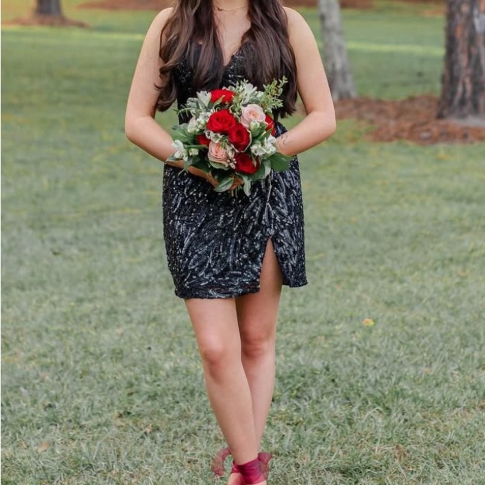 Elegant Black Sequin Dress